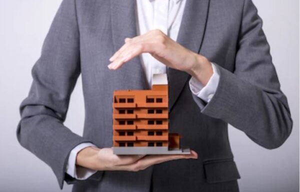 הקשר בין ביטוח דירה לביטוח בית משותף